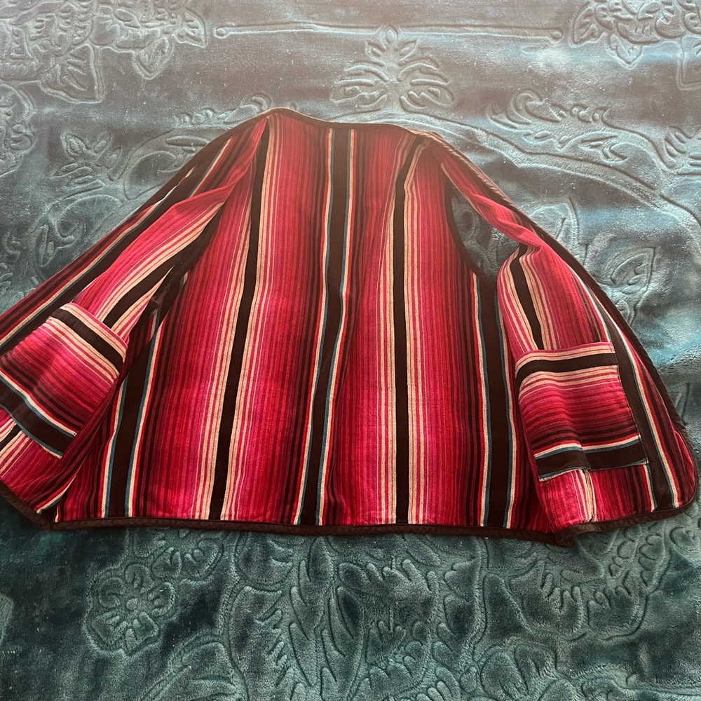 Colorful Reversible Vest - Picture 3 of 5
